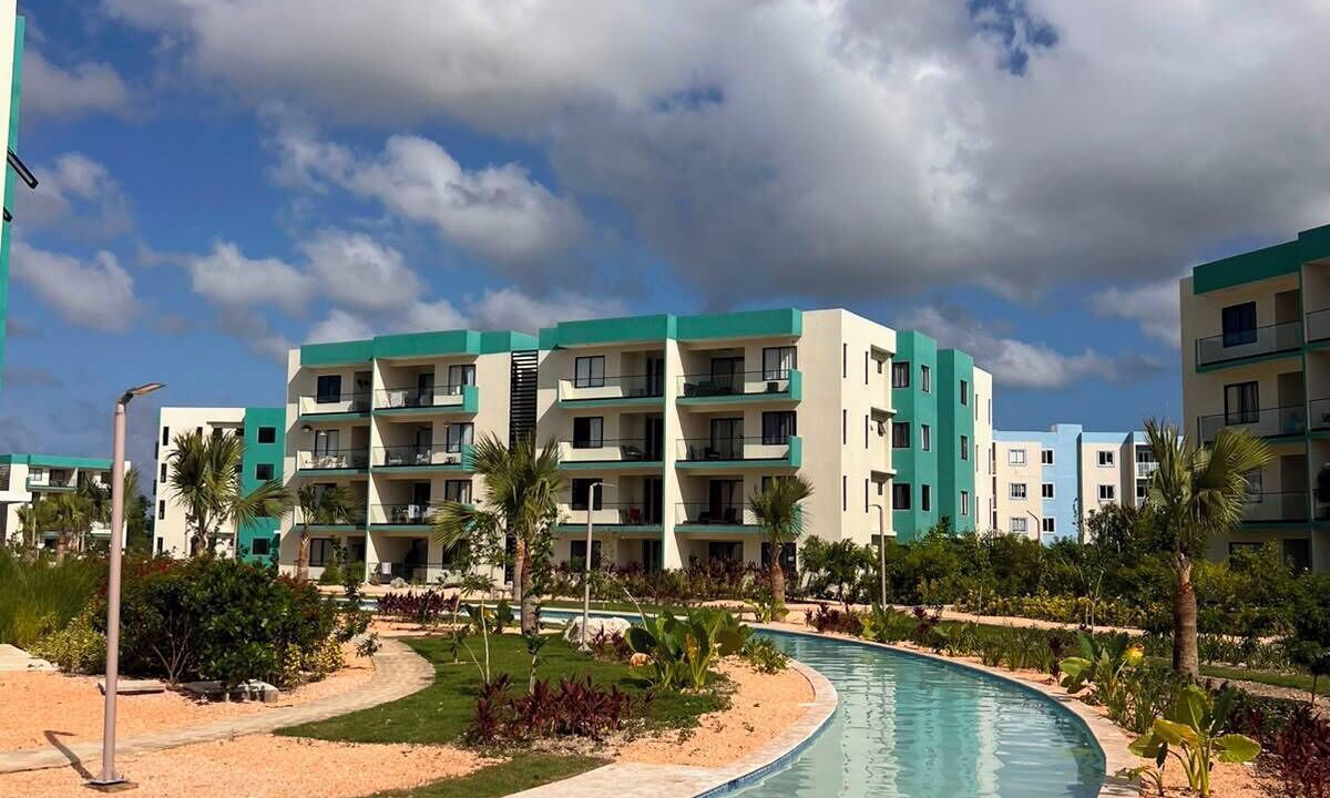 Photo of Outdoor in Veron