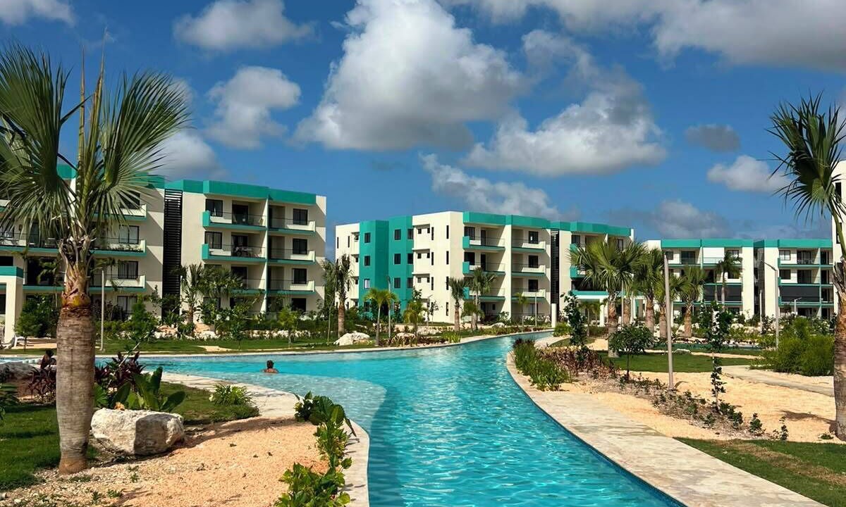 Photo of Outdoor in Veron