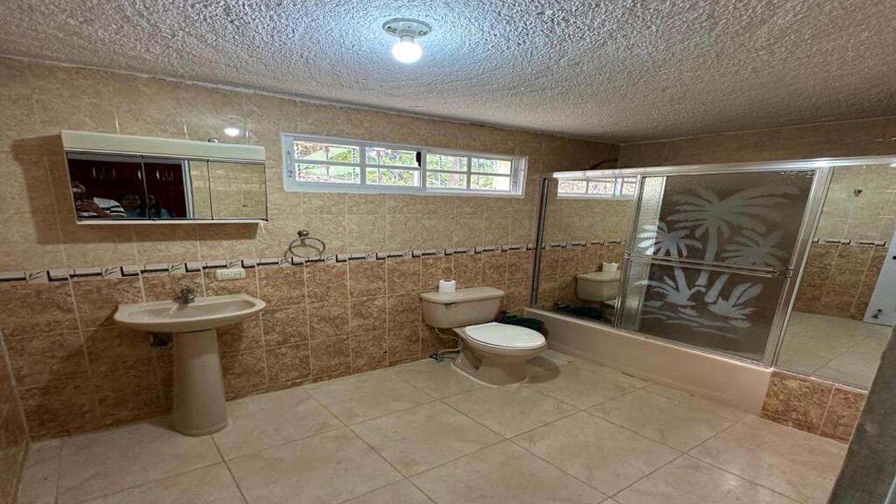 Photo of Bathroom in Cabrera