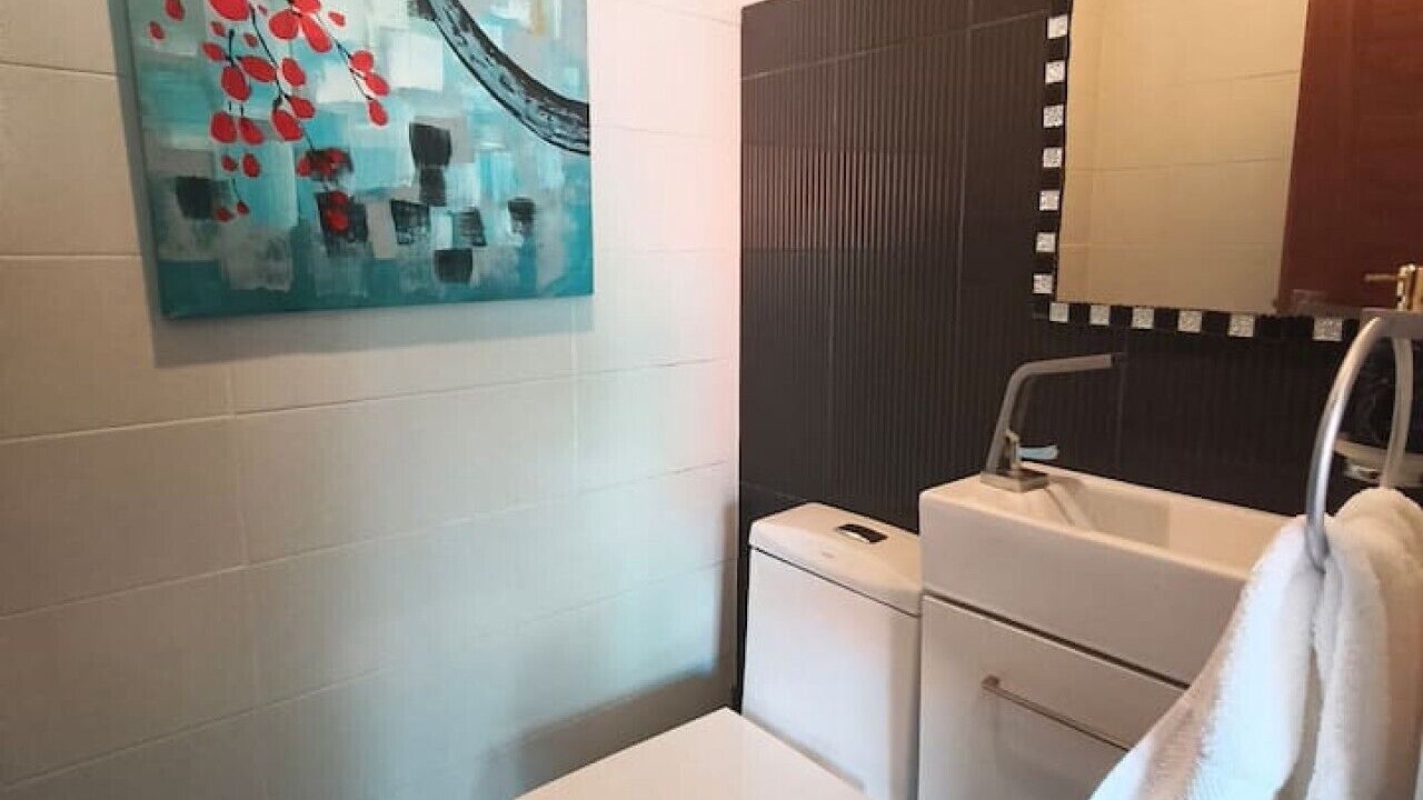 Photo of Bathroom in Evaristo Morales