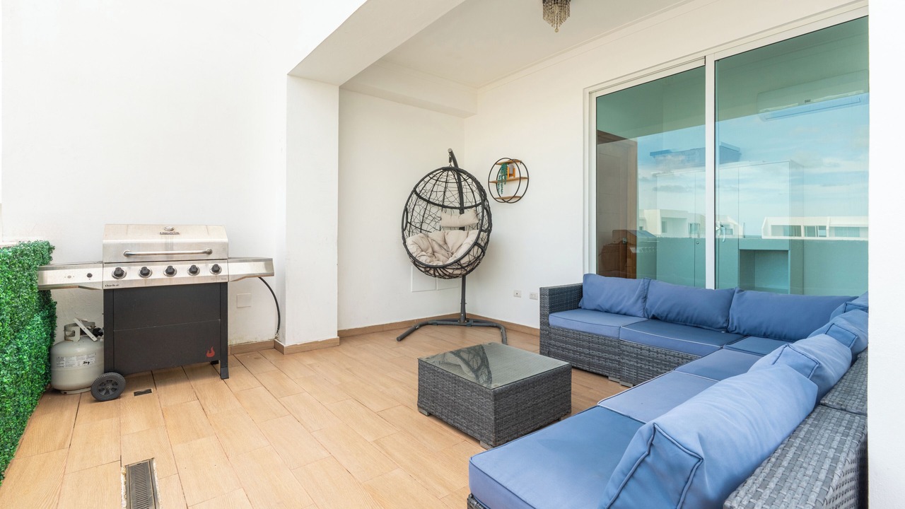 Photo of Patio Balcony in Villas Del Mar