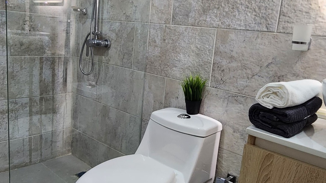 Photo of Bathroom in Veron