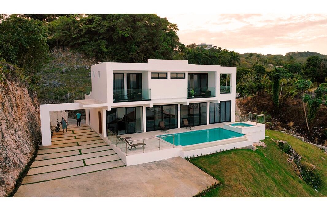 Photo of Outdoor in Cabrera