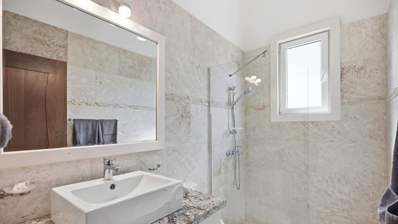 Photo of Bathroom in Urbanizacion Tavarez