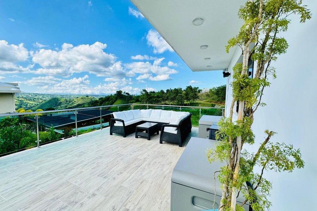 Photo of Patio Balcony in La Vega Province