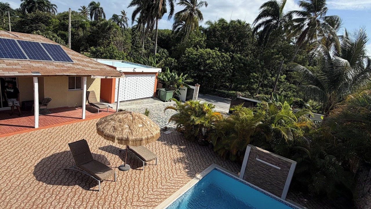 Photo of Outdoor in Cabrera