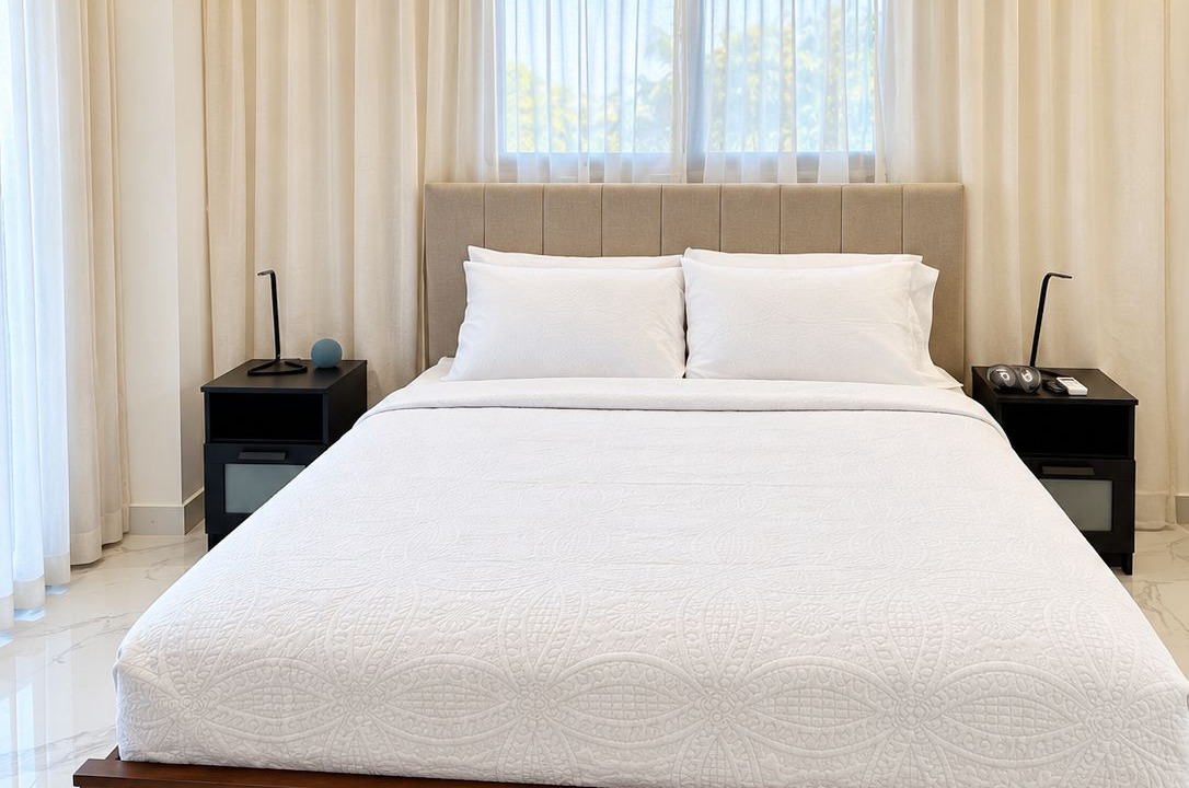 Photo of Others in Prado Oriental