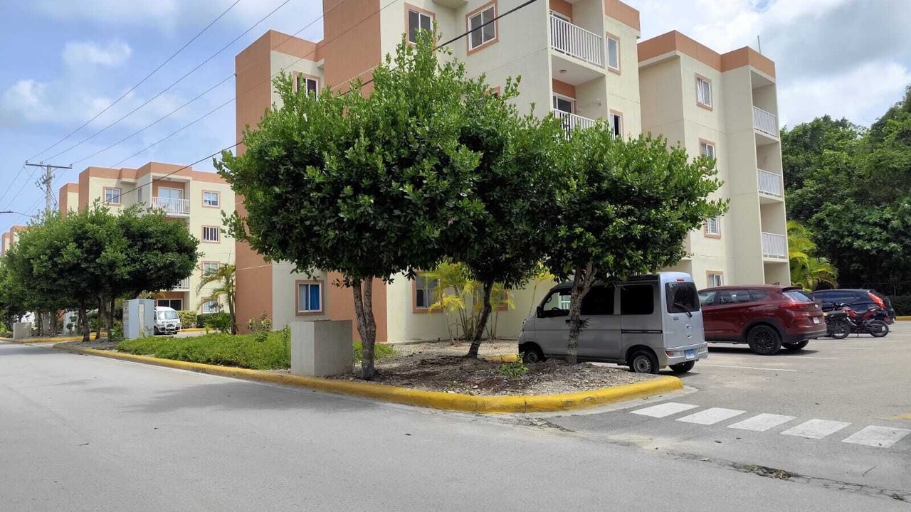 Photo of Outdoor in Veron