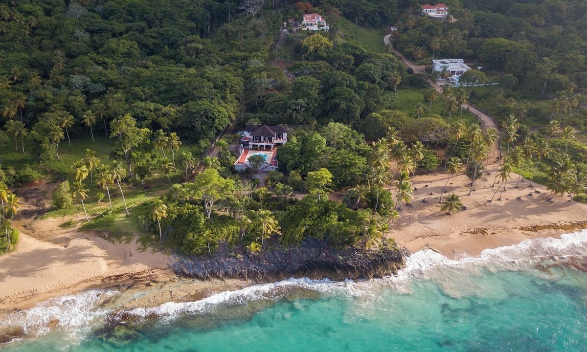 Photo of Others in Samana