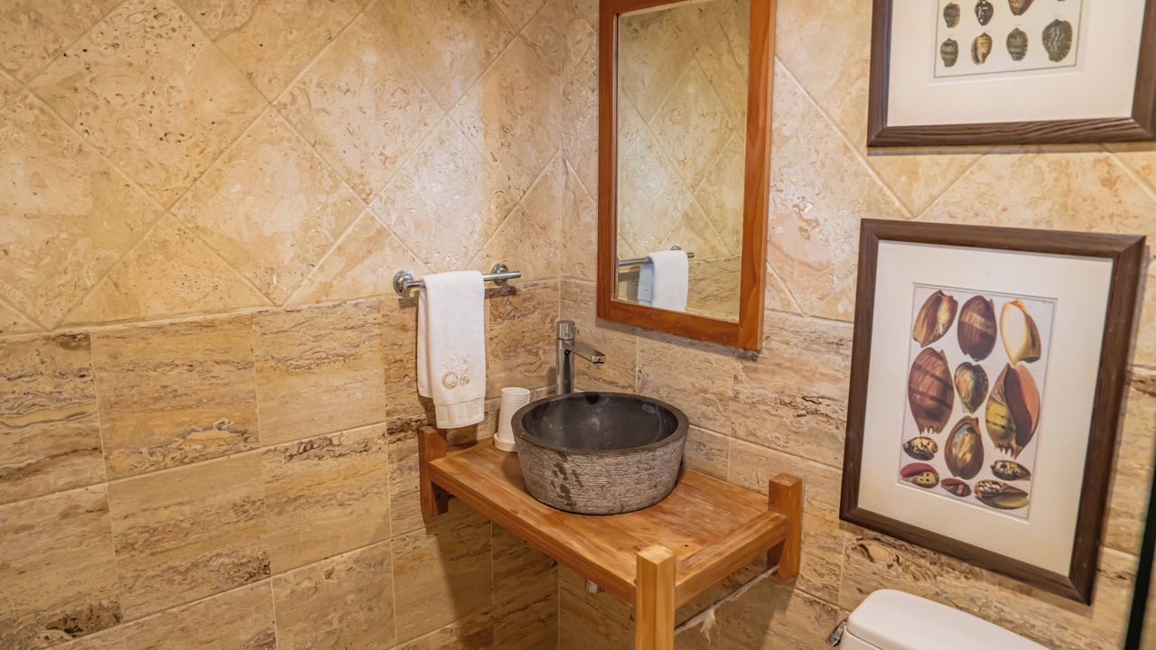 Photo of Bathroom in Portillo