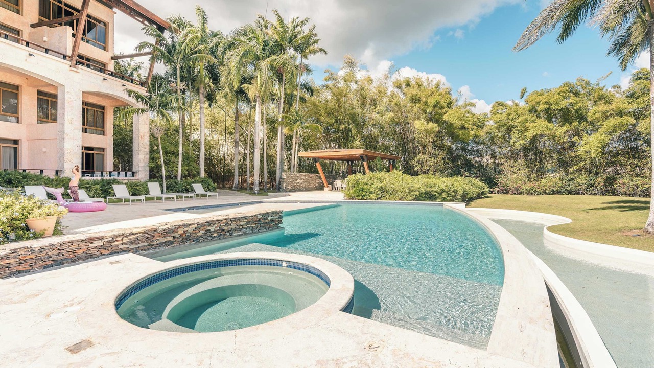 Photo of Outdoor in Los Altos
