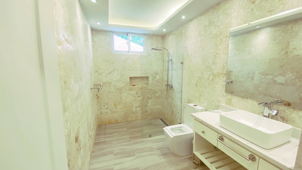 Photo of Bathroom in Los Lagos