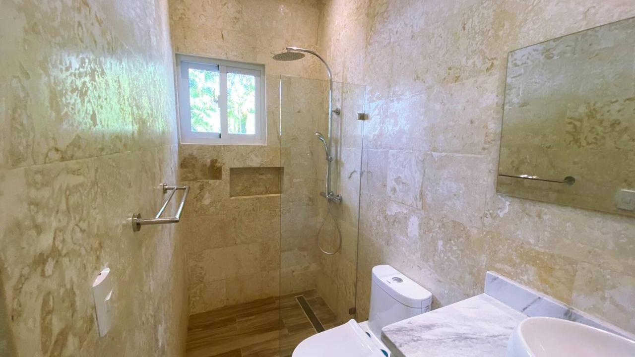 Photo of Bathroom in Los Lagos