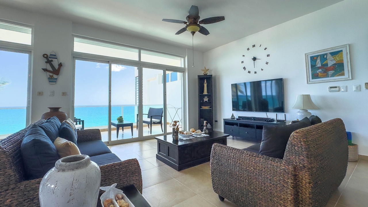 Photo of Livingroom in Villas Del Mar