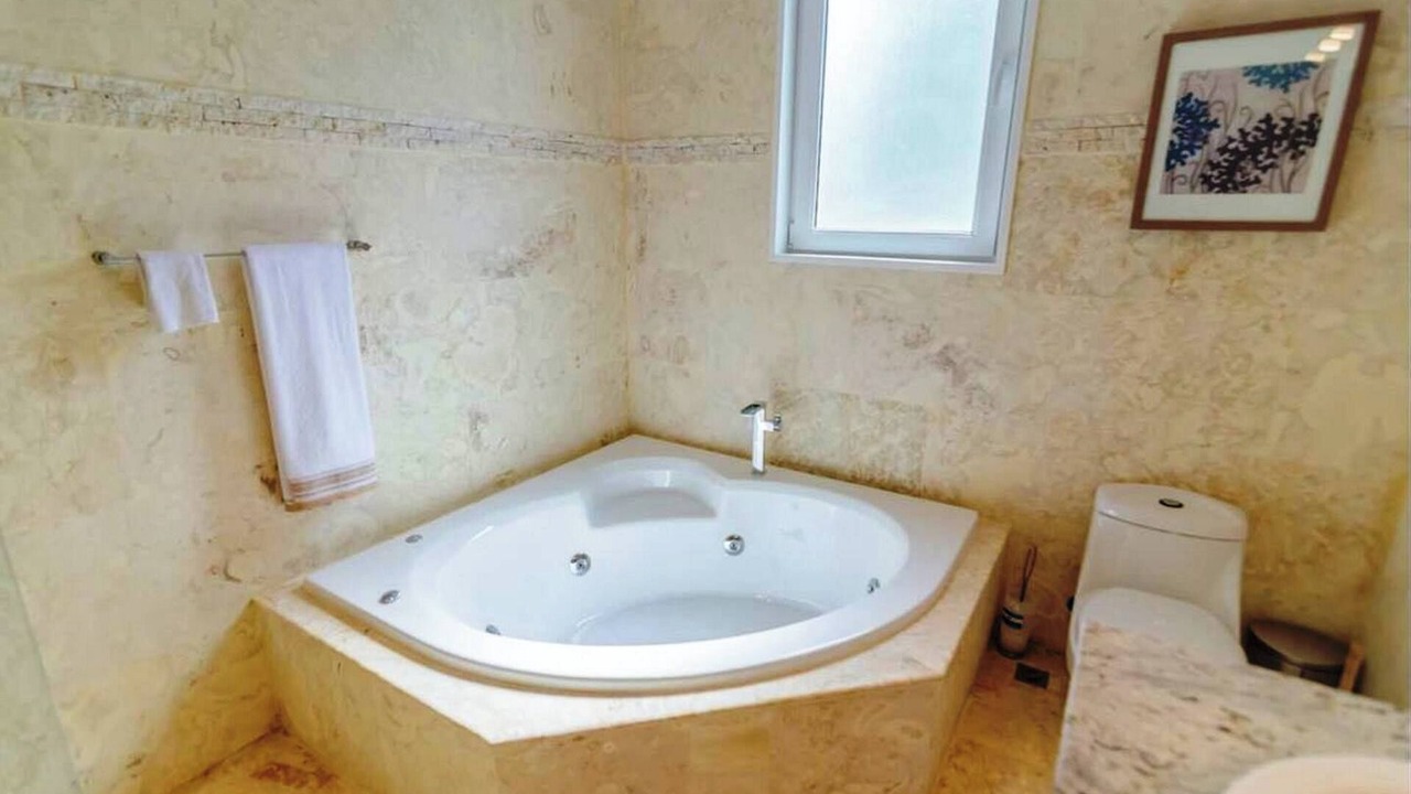 Photo of Bathroom in La Esplanada