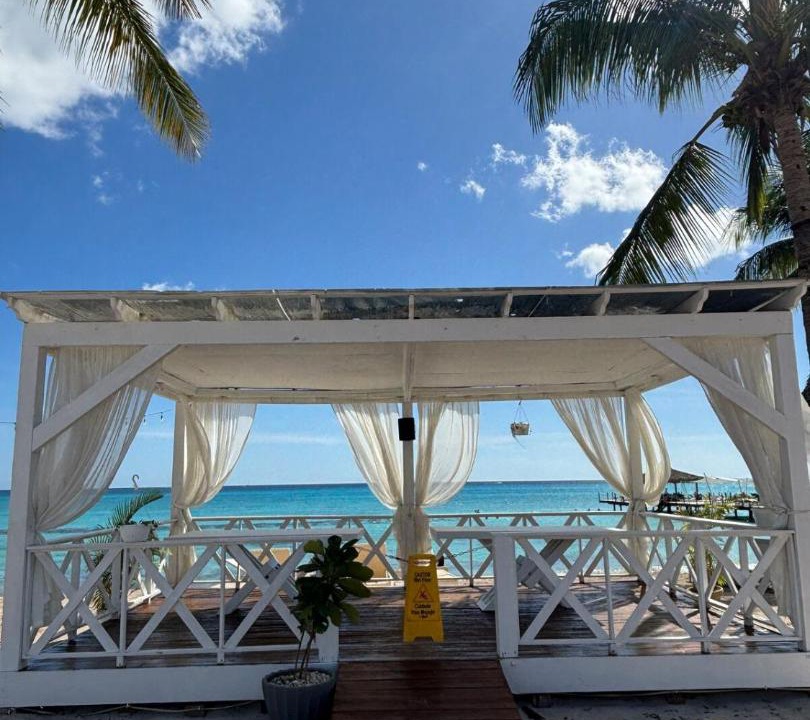 Photo of Others in Dominicus