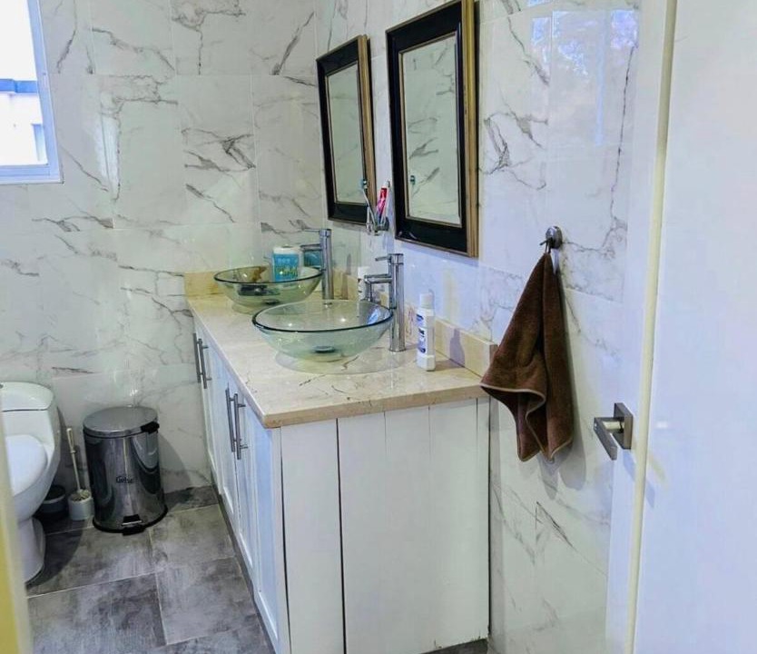 Photo of Bathroom in Montellano