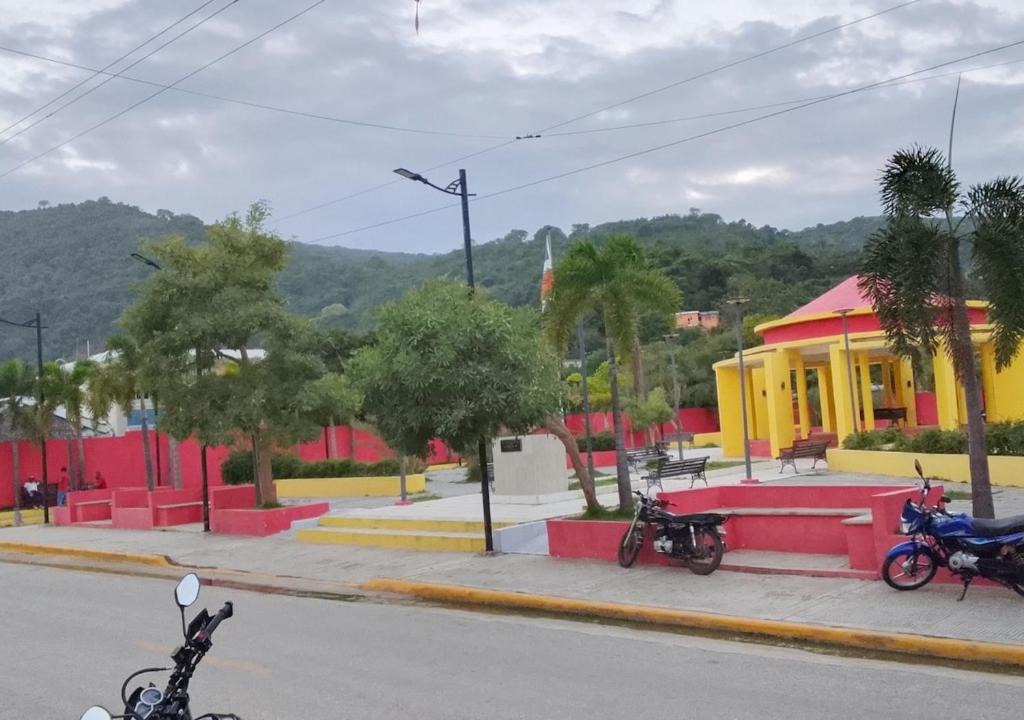 Photo of Others in La Cienaga