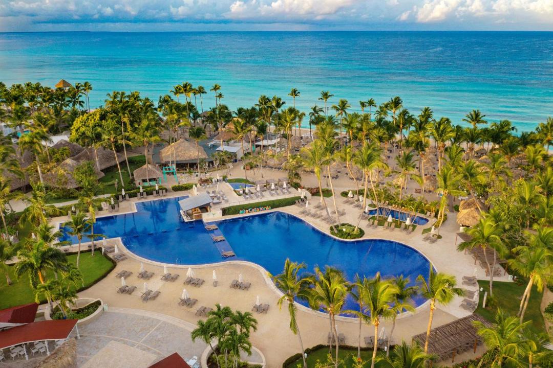 Photo of Others in Dominicus