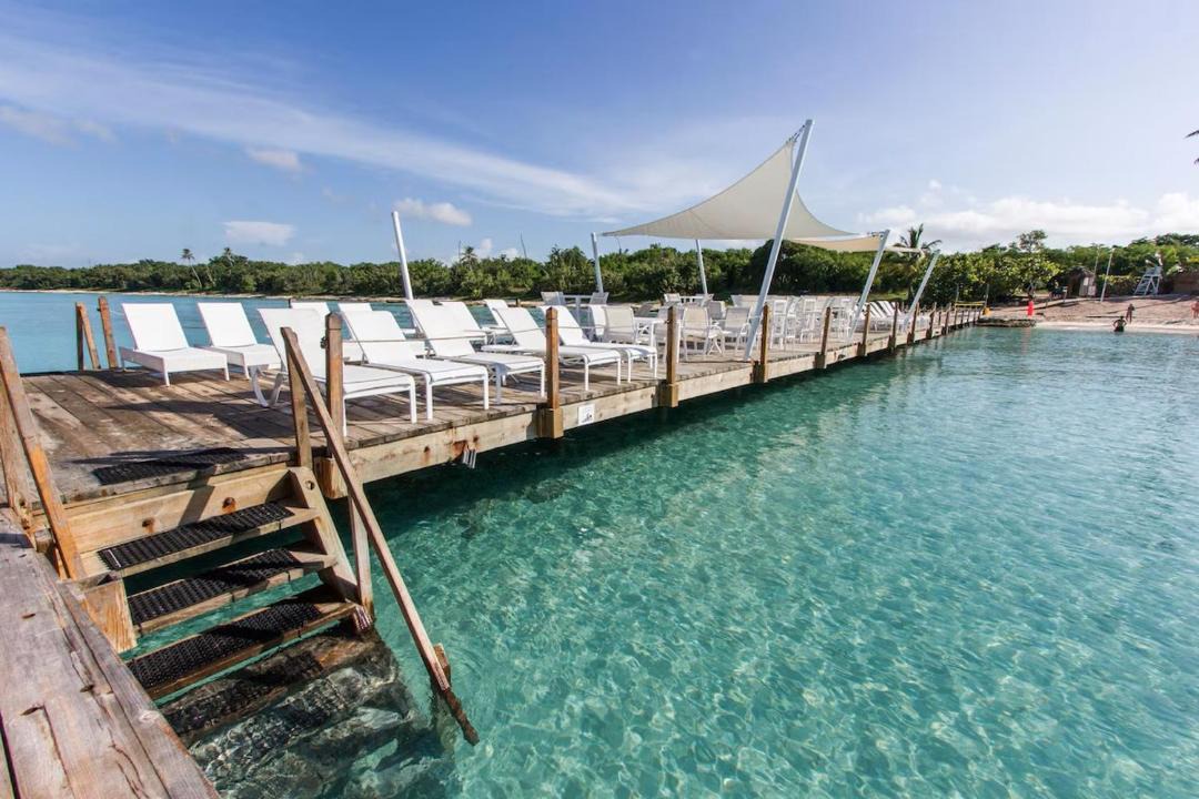 Photo of Others in Dominicus