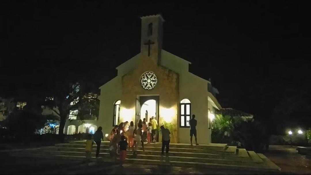 Photo of Others in Dominicus