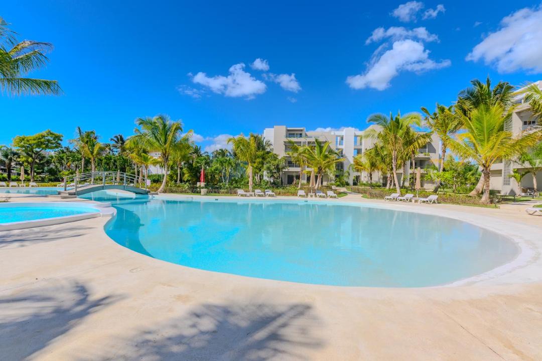 Photo of Others in Dominicus