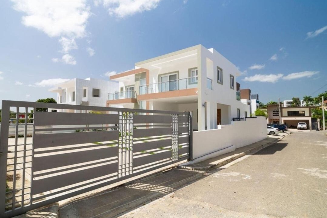 Photo of Others in Residencial El Doral
