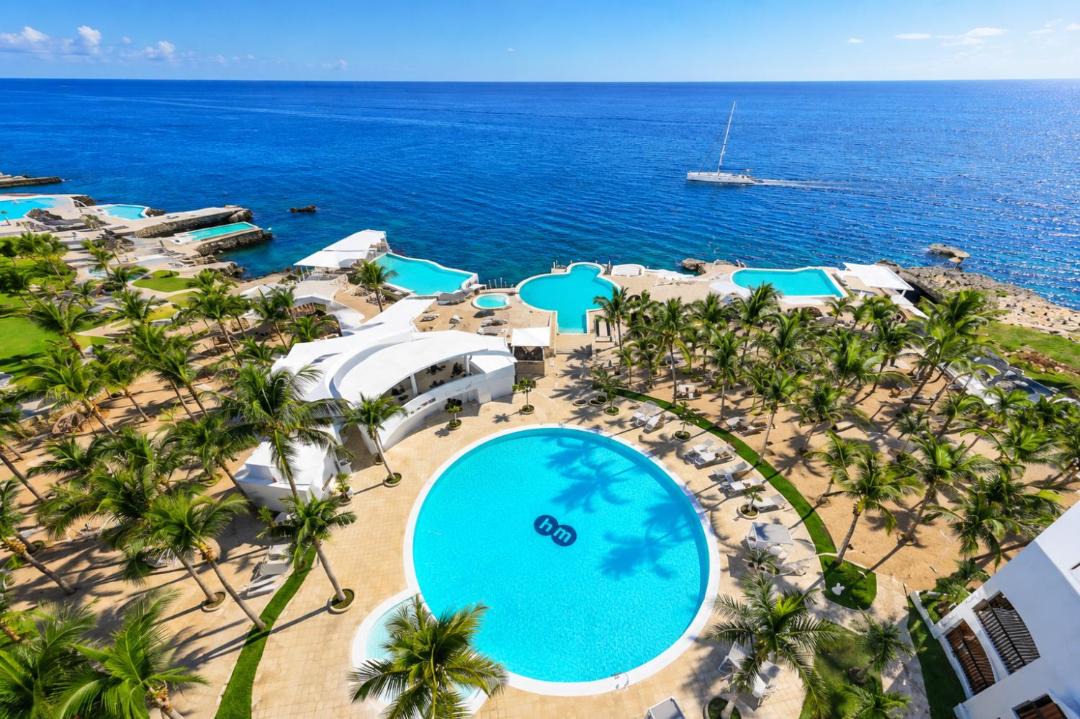 Photo of Others in Dominicus
