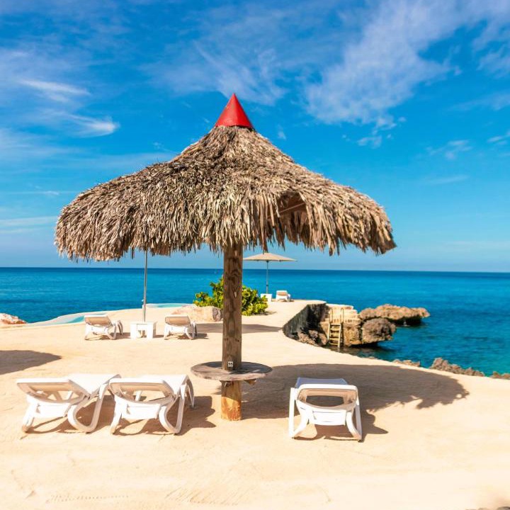 Photo of Others in Dominicus