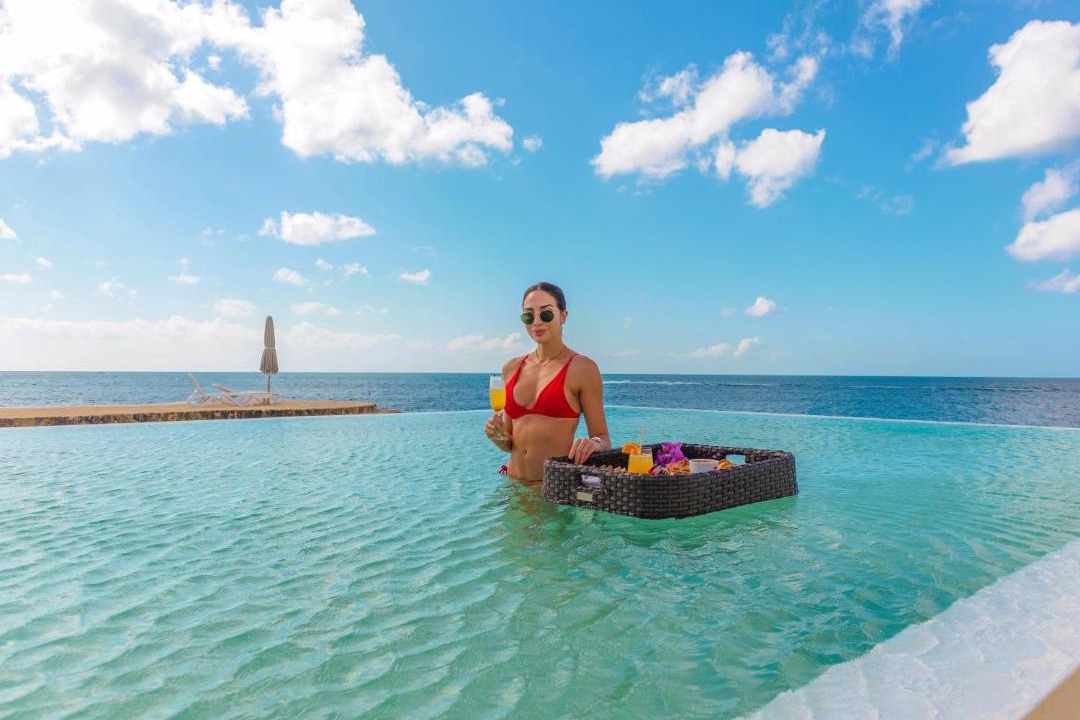 Photo of Others in Dominicus