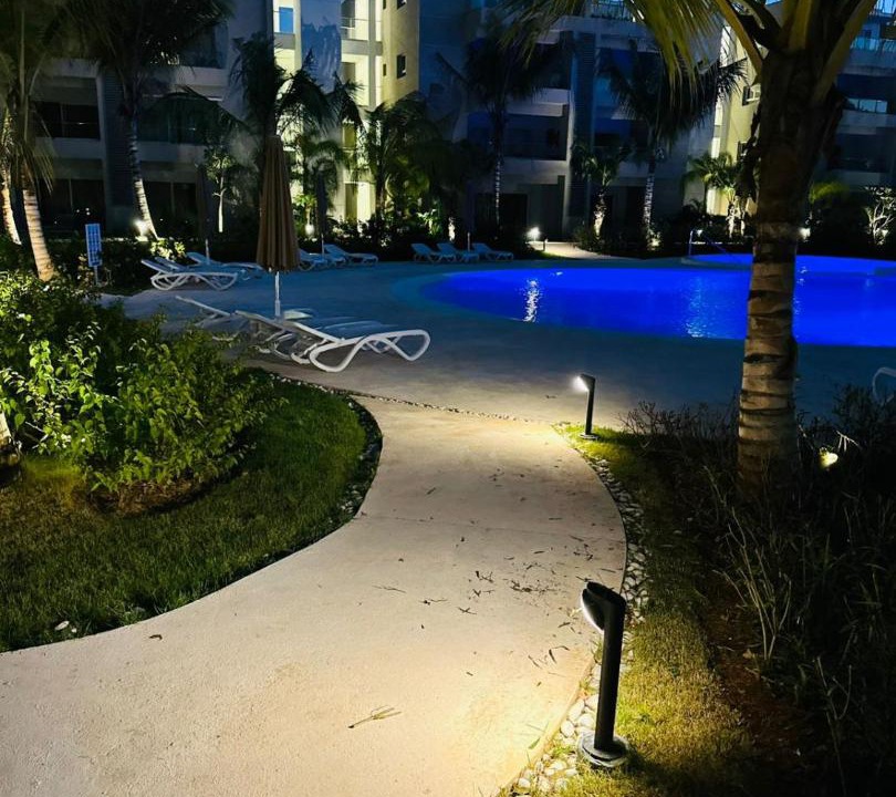Photo of Others in Dominicus