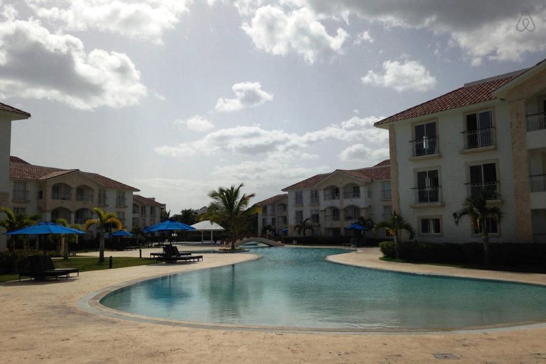 Photo of Others in Dominicus
