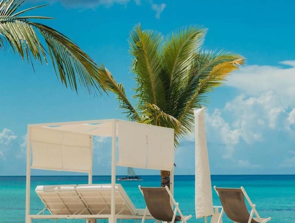 Photo of Others in Dominicus