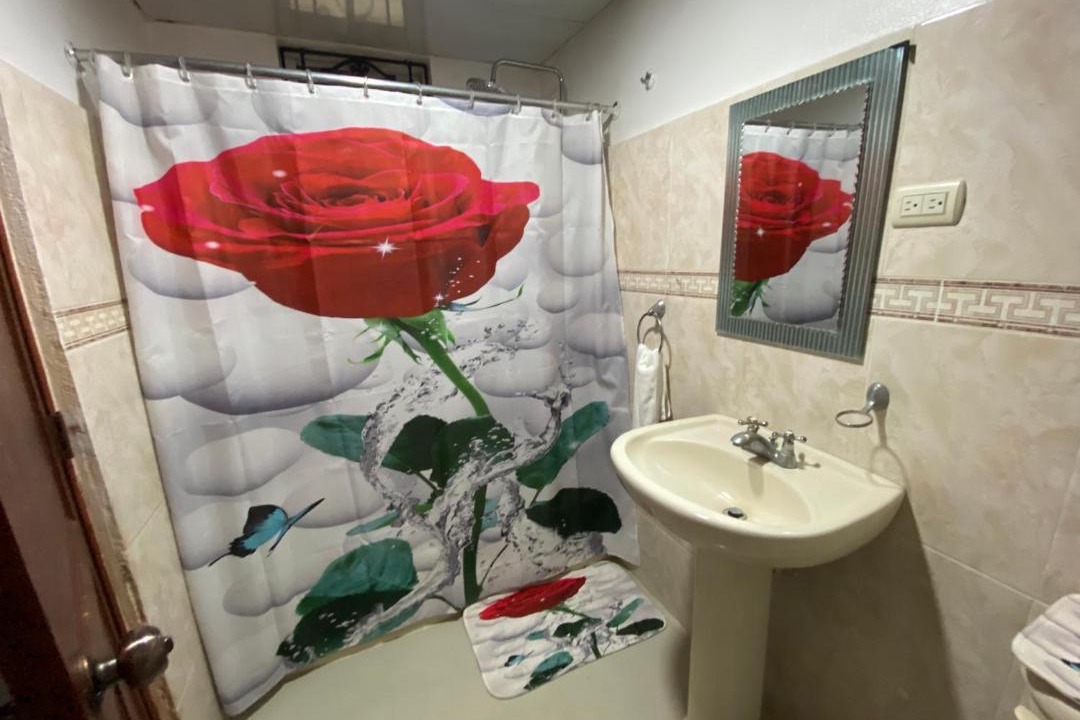 Photo of Bathroom in Guaricano