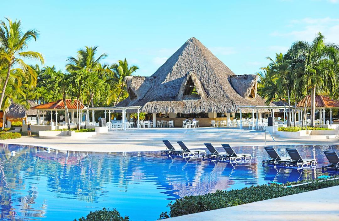 Photo of Others in Dominicus