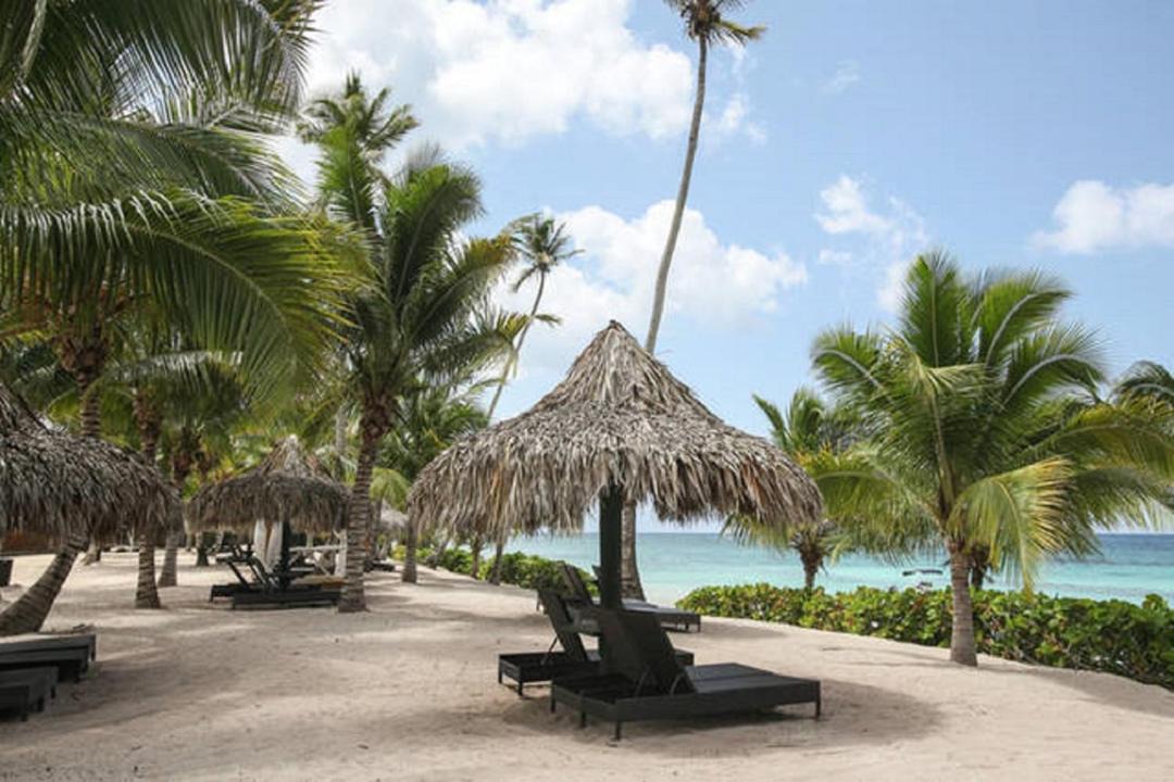 Photo of Others in Dominicus