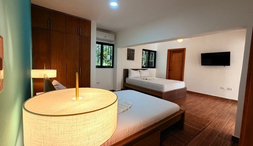 Family Studio Suite, Balcony, Courtyard View