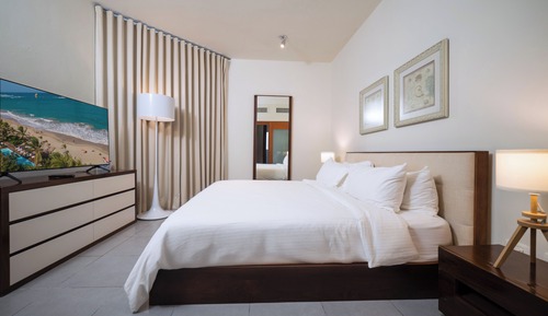 Comfort Condo, Partial Ocean View