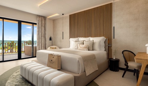 Preferred Club Presidential Suite Ocean Front