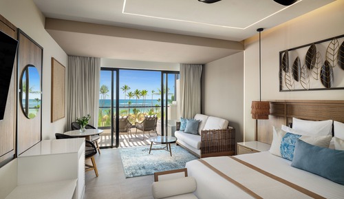 Preferred Club Jr. Suite Ocean Front Double