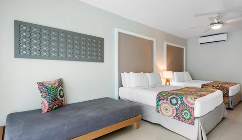 Family Twin Room