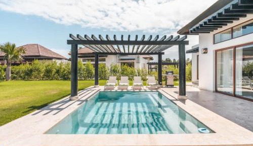 Three-Bedroom Villa