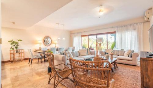 Deluxe Villa
