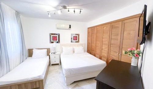 King Suite with Sea View
