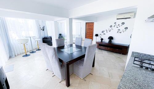King Suite with Ocean View