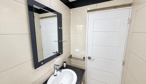 One-Bedroom Standard Apartment