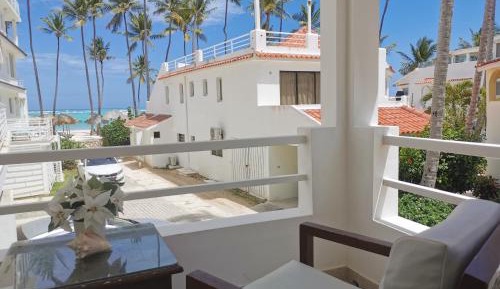 Villa with Sea View