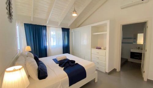 Villa with Sea View