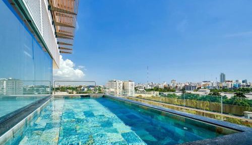 Two-Bedroom Apartment with City View