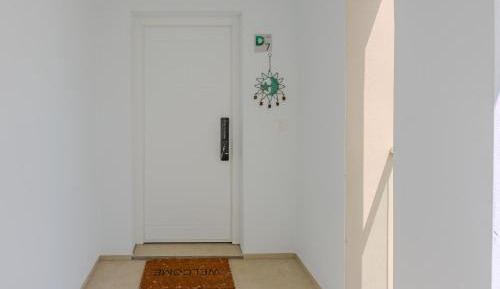 Two-Bedroom Deluxe Apartment with Balcony